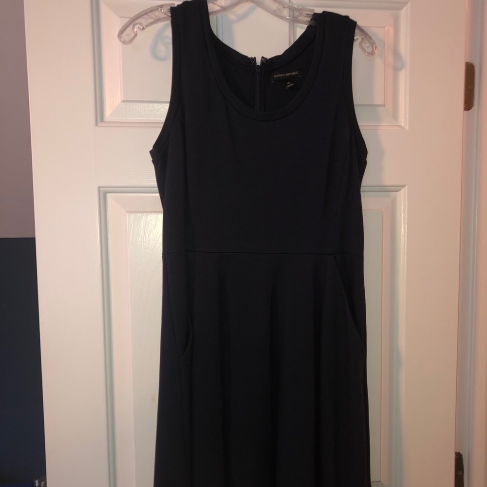 Navy blue banana republic sleeveless dress